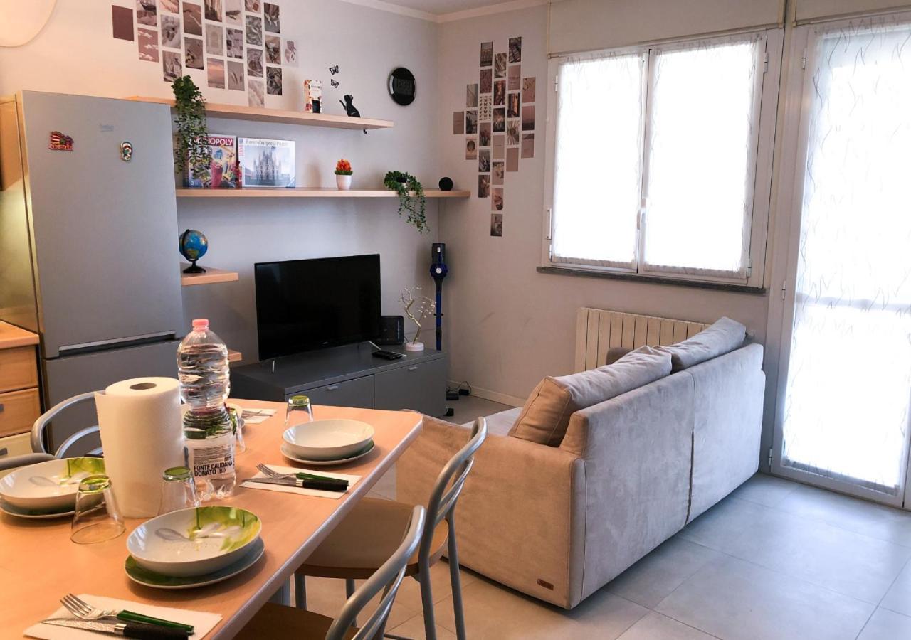 Ferienwohnung Confortevole Bilocale A Pochi Minuti Dal Centro Mailand Exterior foto