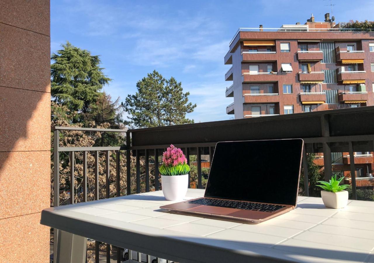 Ferienwohnung Confortevole Bilocale A Pochi Minuti Dal Centro Mailand Exterior foto