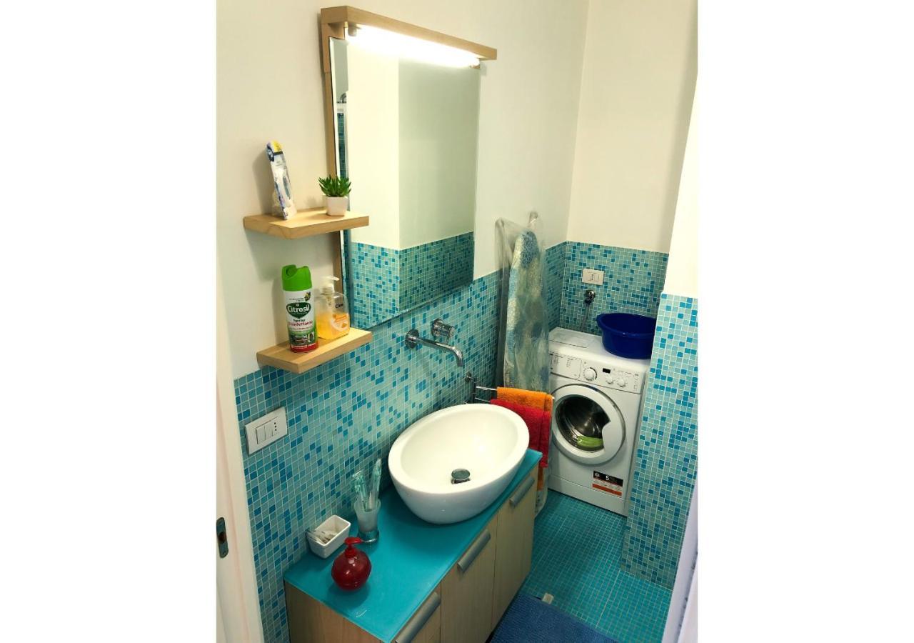 Ferienwohnung Confortevole Bilocale A Pochi Minuti Dal Centro Mailand Exterior foto